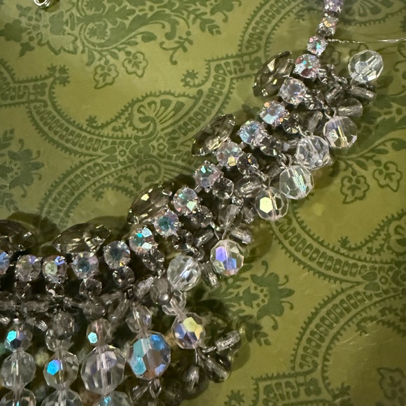 The MOST AMAZING piece of Vintage costume Jewelry ever. - Picture 7 of 15